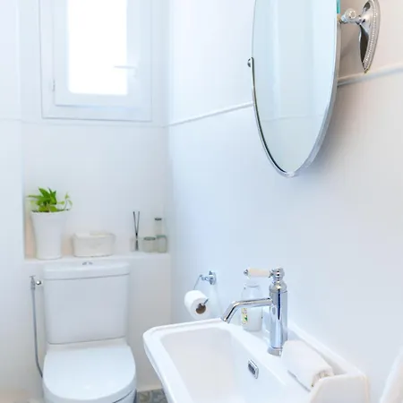 Classic French & Modern Comfort In Cannes
