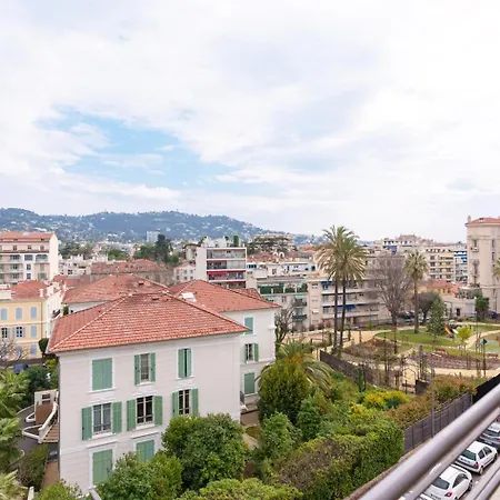 Classic French & Modern Comfort In Cannes